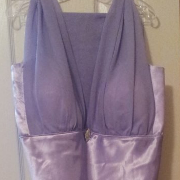 Plus Size Lilac Bridesmaid Dress size 28 $90.00 - Picture 5 of 16